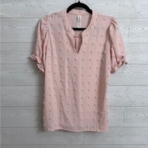 B Women’s Pink Swiss Dot Short Sleeve Blouse. Size M